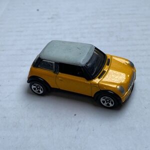 Hot Wheels Mini‎ Cooper 2001 Diecast Car Yellow Gray Toy Vehicle